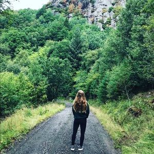 Meet your Posher, Sam